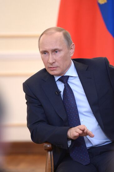 Vladimir Putin meets journalists in Novo-Ogaryovo residence