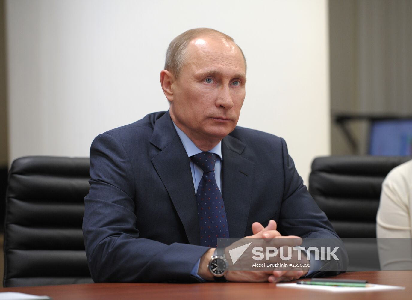 Vladimir Putin chairs meeting on combat of illegitimate financial operations