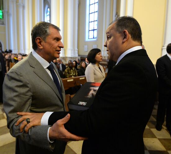 Requiem mass for death anniversary of Hugo Chavez held in Moscow