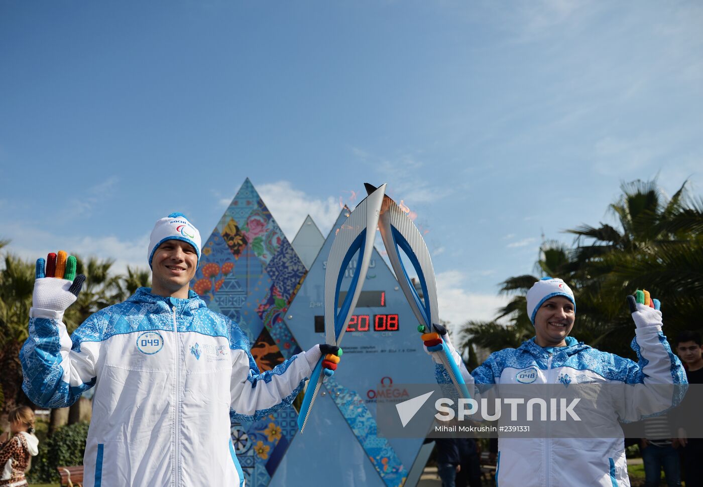 Paralympic torch relay. Sochi. Day Two