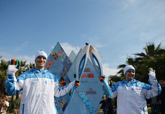 Paralympic torch relay. Sochi. Day Two