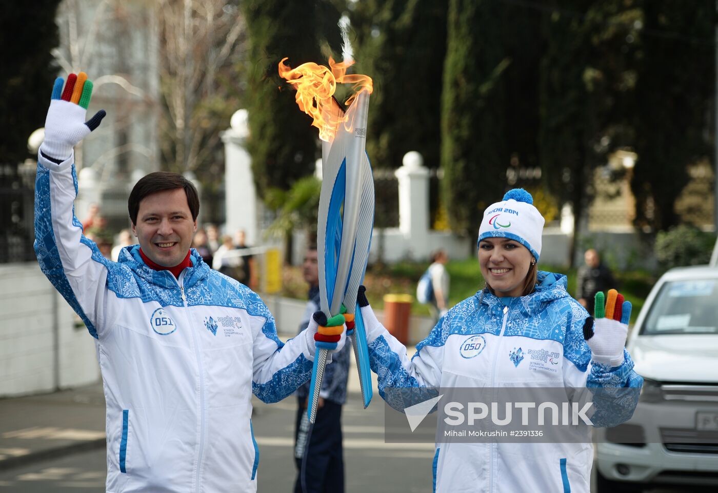 Paralympic torch relay. Sochi. Day Two