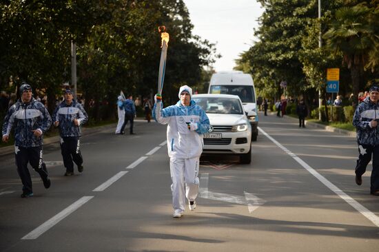 Paralympic torch relay. Sochi. Day Two