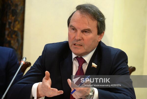 Russia's Public Chamber holds hearings on situation in Ukraine