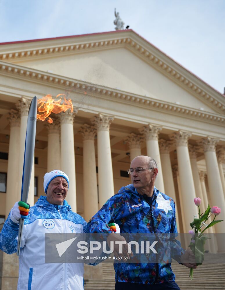 Paralympic torch relay. Sochi. Day Two