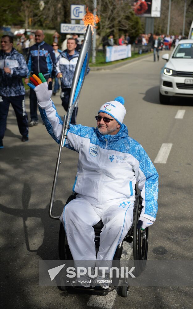Paralympic torch relay. Sochi. Day Two
