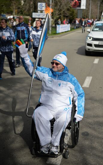 Paralympic torch relay. Sochi. Day Two