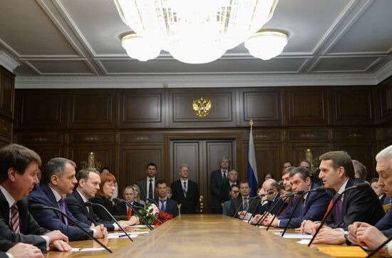 State Duma speaker meets with Crimean deputies