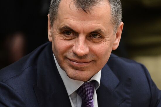 State Duma speaker meets with Crimean deputies