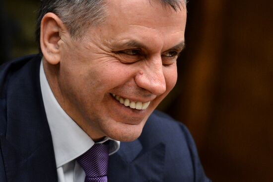 State Duma speaker meets with Crimean deputies