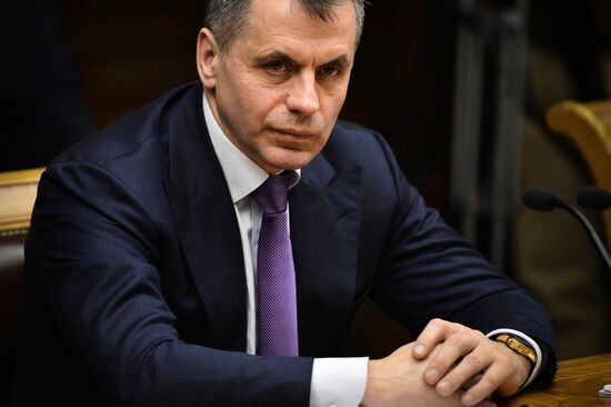 State Duma speaker meets with Crimean deputies