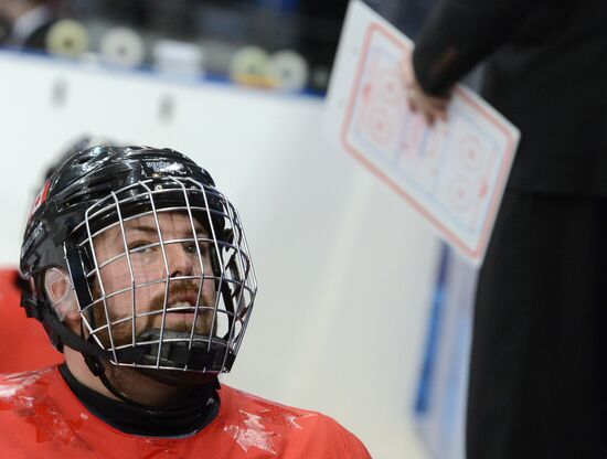 2014 Winter Paralympics. Ice sledge hockey. Canada vs. Sweden