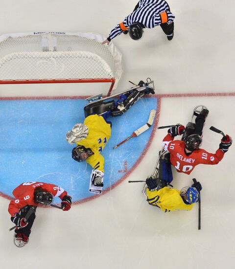 2014 Winter Paralympics. Ice sledge hockey. Canada vs. Sweden