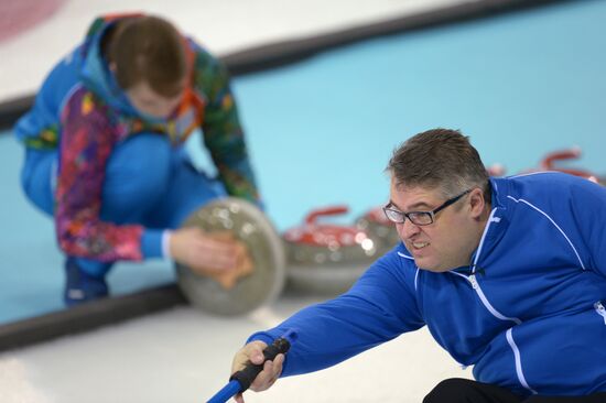 2014 Winter Paralympics. Wheelchair curling. Day Two