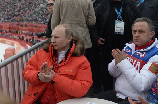 Vladimir Putin attends paralympic Alpine skiing competitions