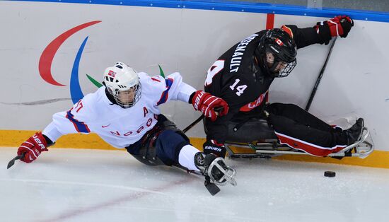 2014 Winter Paralympics. Ice sledge hockey. Canada vs. Norway
