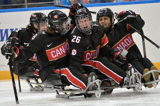 2014 Winter Paralympics. Ice sledge hockey. Canada vs. Norway