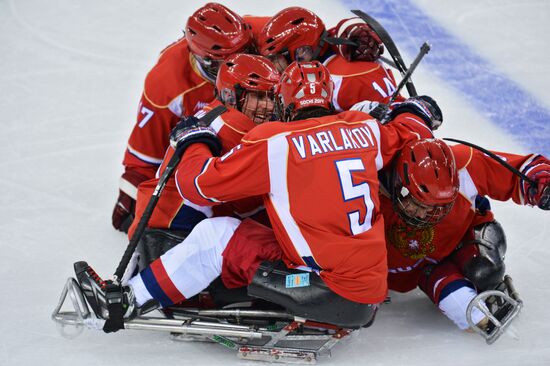 2014 Winter Paralympics. Ice sledge hockey. Russia vs. Italy