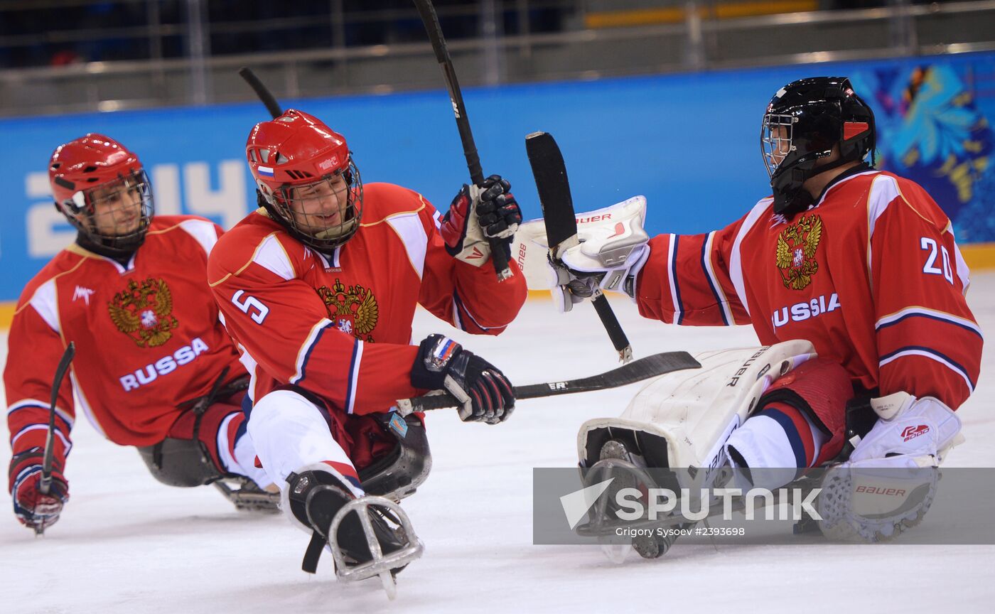 2014 Winter Paralympics. Ice sledge hockey. Russia vs. Italy