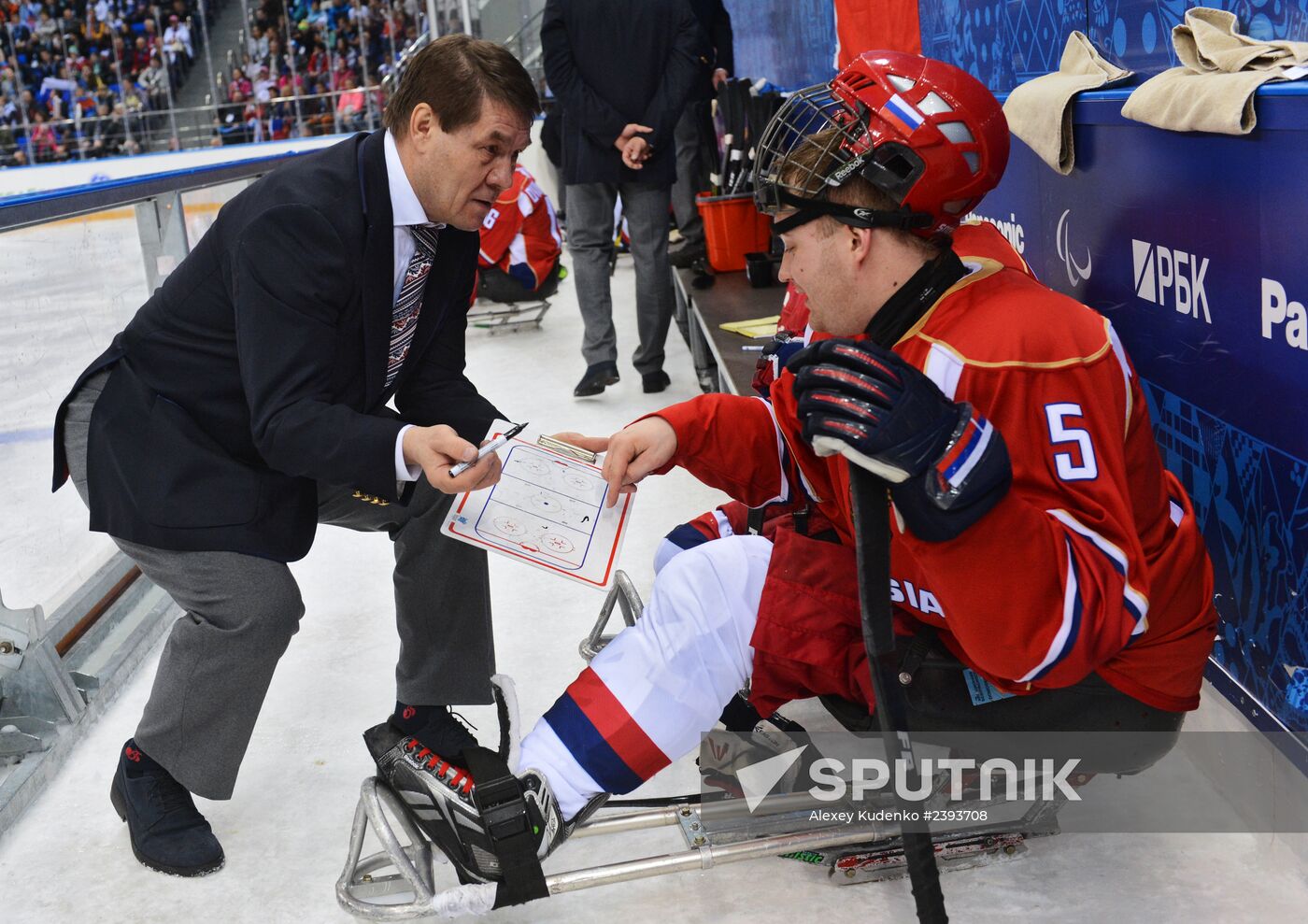 2014 Winter Paralympics. Ice sledge hockey. Russia vs. Italy