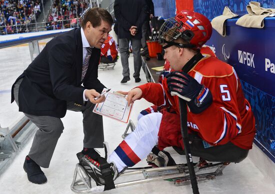 2014 Winter Paralympics. Ice sledge hockey. Russia vs. Italy