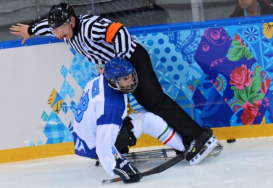 2014 Winter Paralympics. Ice sledge hockey. Russia vs. Italy