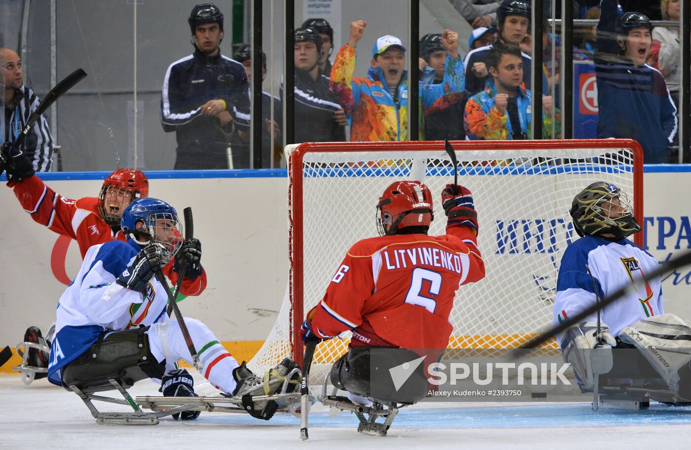 2014 Winter Paralympics. Ice sledge hockey. Russia vs. Italy