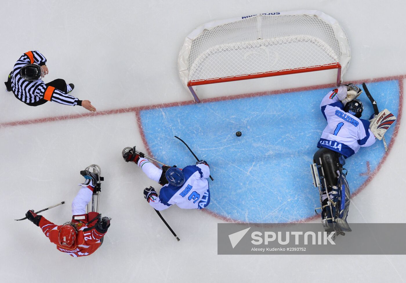 2014 Winter Paralympics. Ice sledge hockey. Russia vs. Italy