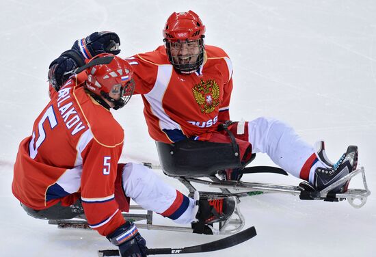 2014 Winter Paralympics. Ice sledge hockey. Russia vs. Italy