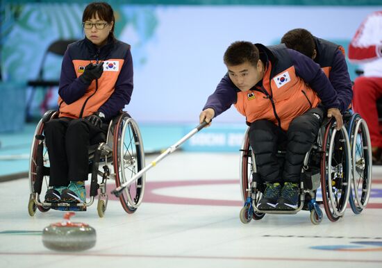 2014 Winter Paralympics. Wheelchair curling. Day Three