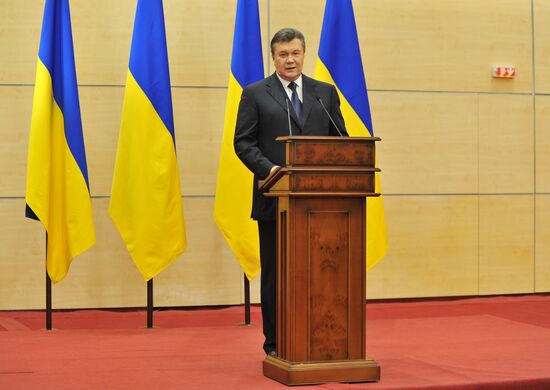 Viktor Yanukovich gives news conference