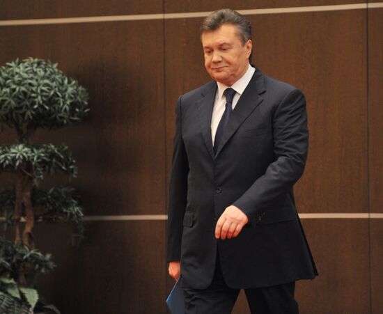 Viktor Yanukovich gives news conference