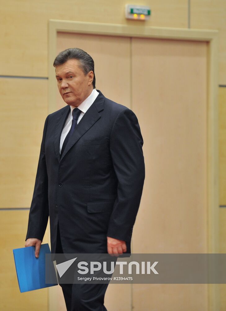 Viktor Yanukovich gives news conference