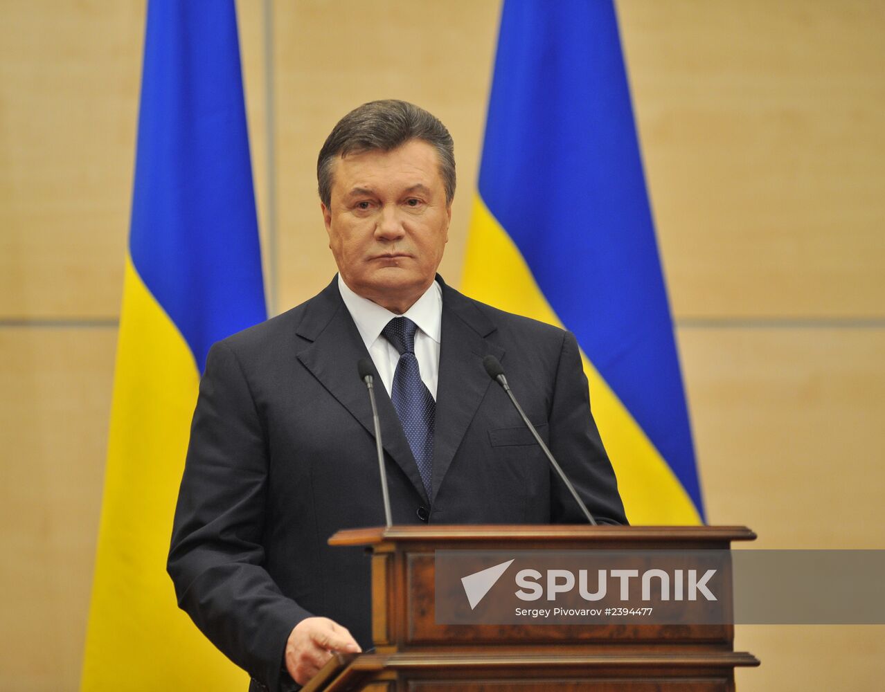 Viktor Yanukovich gives news conference