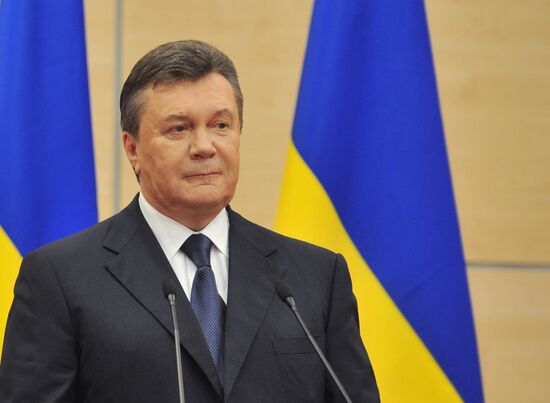 Viktor Yanukovich gives news conference