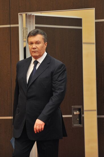 Viktor Yanukovich gives news conference