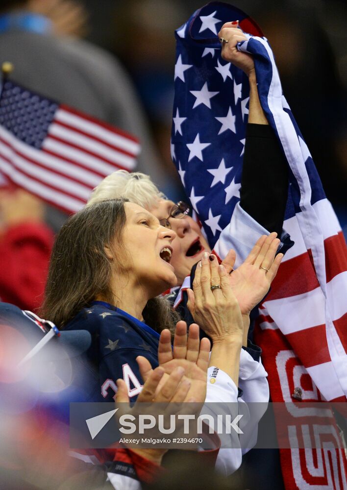 2014 Paralympics. Ice sledge hockey. USA vs. Russia