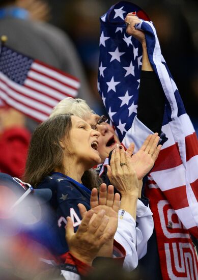 2014 Paralympics. Ice sledge hockey. USA vs. Russia