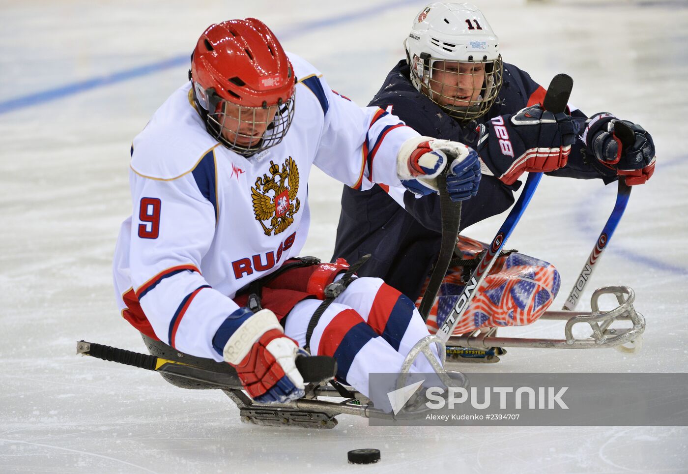 2014 Paralympics. Ice sledge hockey. USA vs. Russia