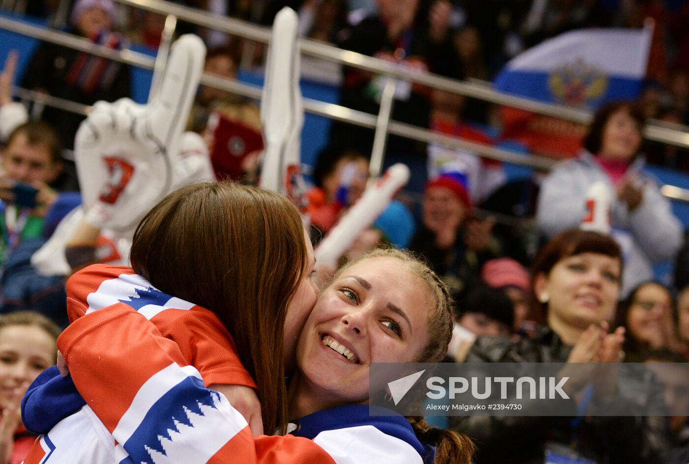 2014 Paralympics. Ice sledge hockey. USA vs. Russia