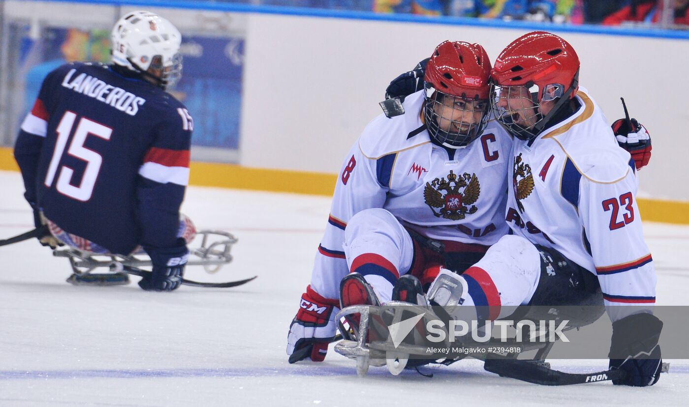 2014 Winter Paralympics. Ice sledge hockey. USA vs. Russia