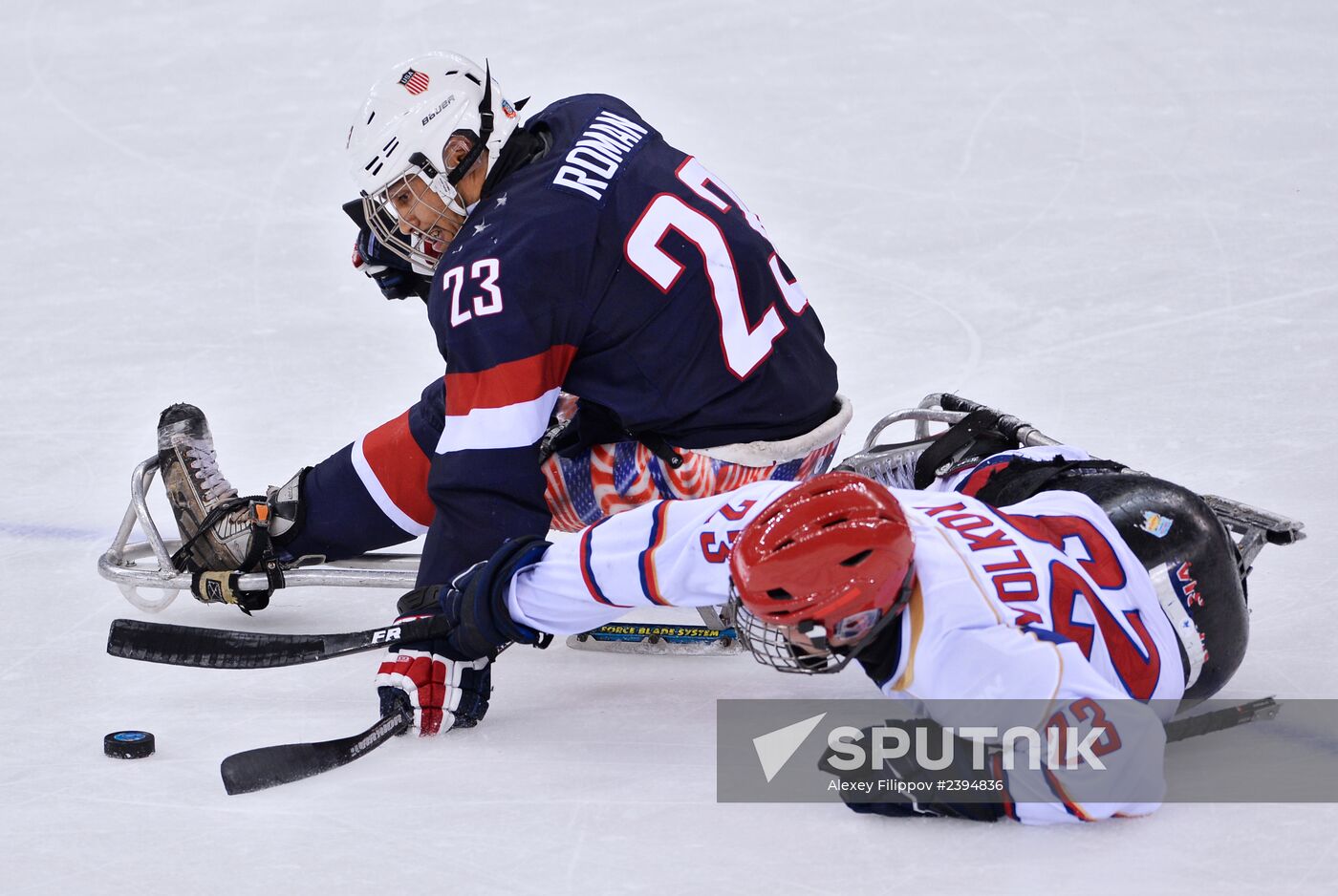 2014 Winter Paralympics. Ice sledge hockey. USA vs. Russia