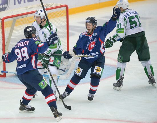 Kontinental Hockey League. Torpedo vs. Salavat Yulayev