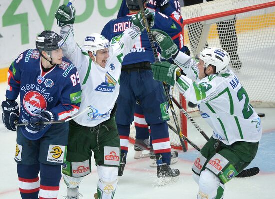 Kontinental Hockey League. Torpedo vs. Salavat Yulayev