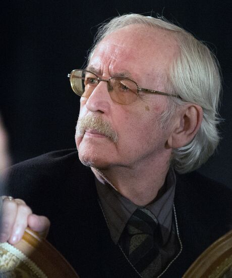 Funeral of celebrated actor Anatoly Kuznetsov