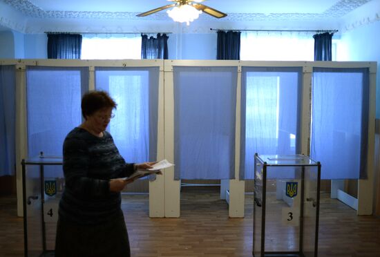 Preparations for Crimean referendum