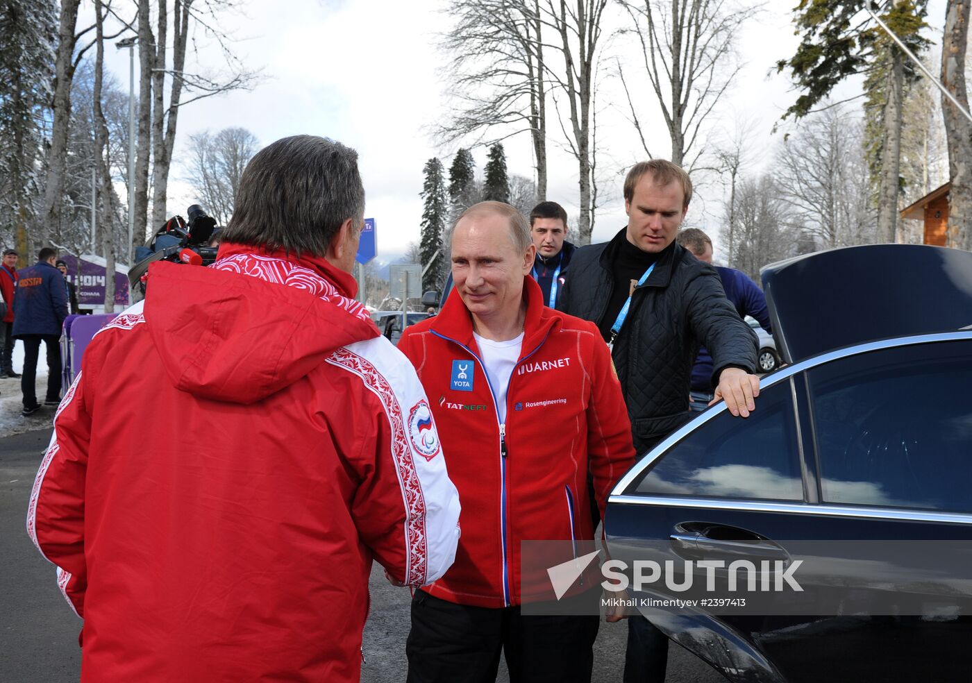 Vladimir Putin visits Laura Cross-country Ski & Biathlon Center