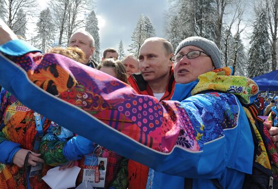 Vladimir Putin visits Laura Cross-country Ski & Biathlon Center