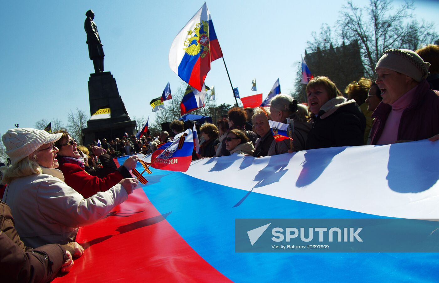 "Russian Flag in Every House" campaign in Sevastopol