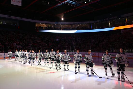 Kontinental Hockey League. Lokomotiv Yaroslavl vs. Dynamo Moscow